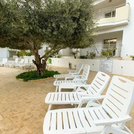 Oceania Bay Village 4*