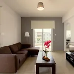 Oceania Bay Village 公寓式酒店 皮拉