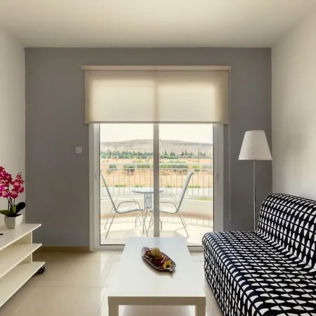 Oceania Bay Village Hotel apartamentowy