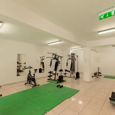 公寓式酒店 Oceania Bay Village 皮拉