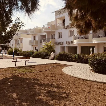 Oceania Bay Village Hotel apartamentowy *