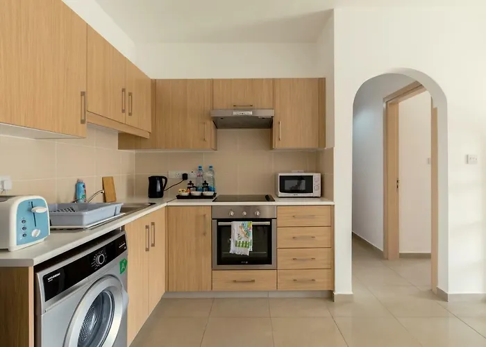 Oceania Bay Village Aparthotel